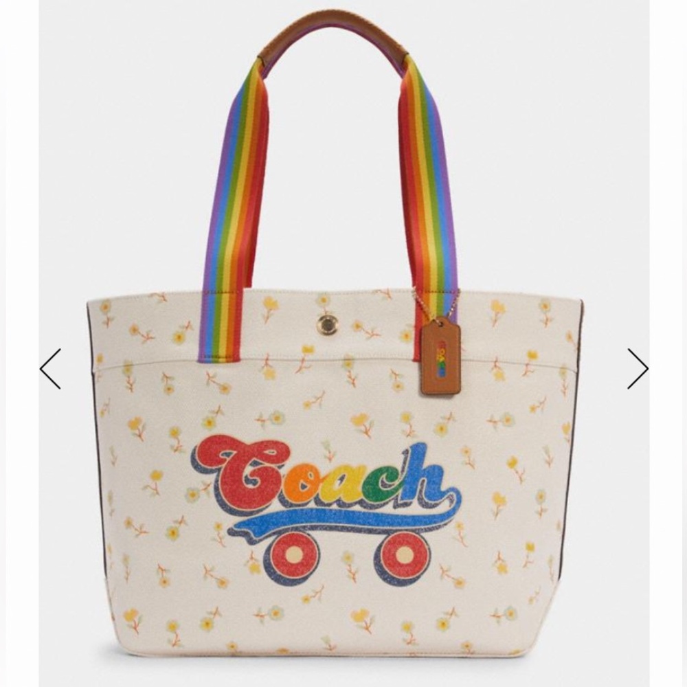 COACH X PRIDE COLLECTION CANVAS AND LEATHER TOTE ROLLER SKATE GRAPHIC PRINT - Picture 3 of 11